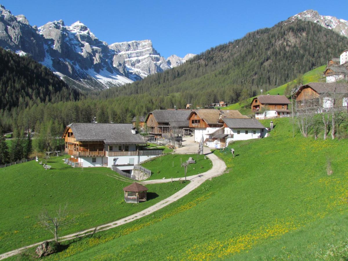 Agriturismo Luech De Vanc سان مارتينو-إن-باديا المظهر الخارجي الصورة