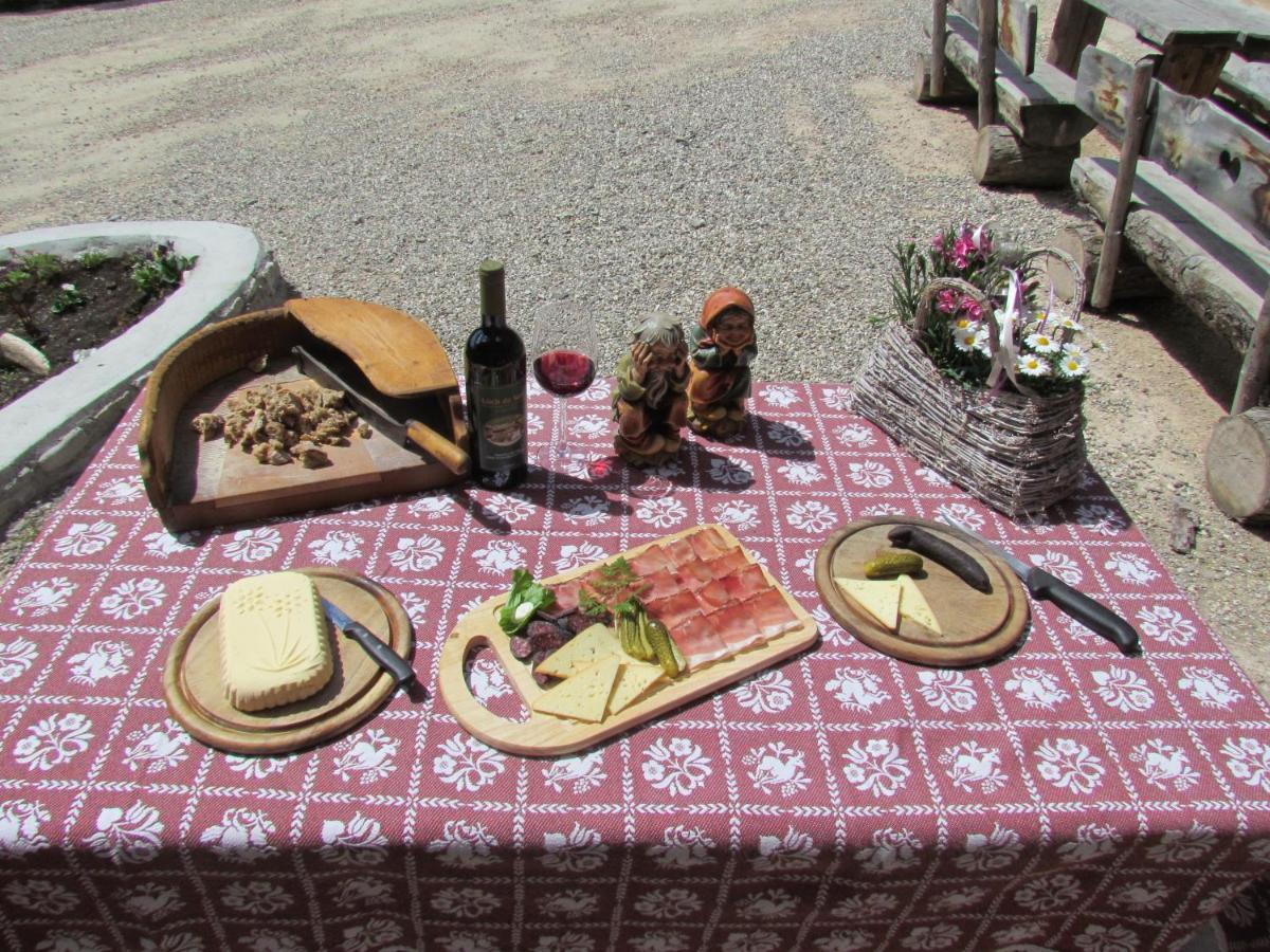 Agriturismo Luech De Vanc سان مارتينو-إن-باديا المظهر الخارجي الصورة