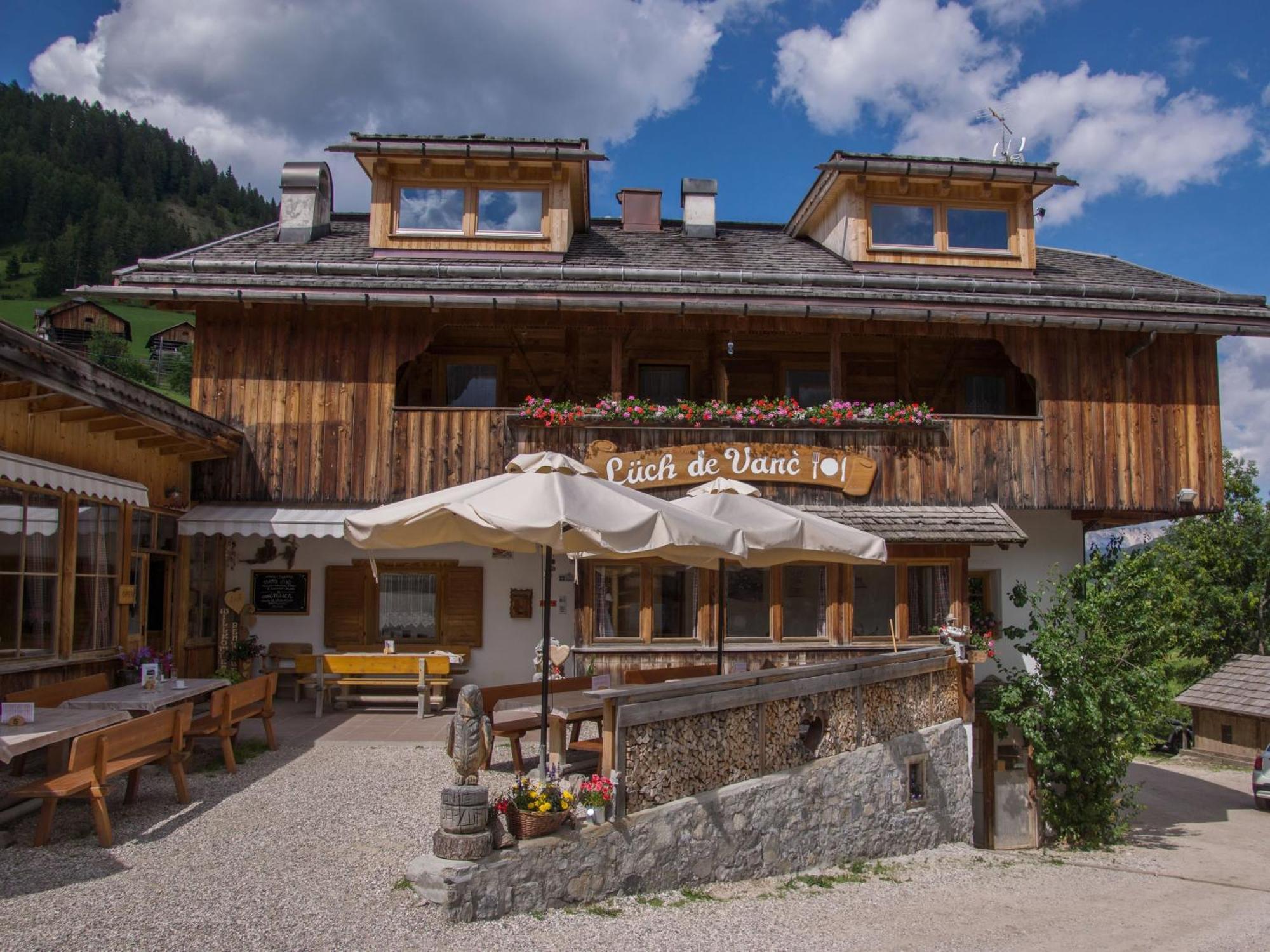 Agriturismo Luech De Vanc سان مارتينو-إن-باديا المظهر الخارجي الصورة