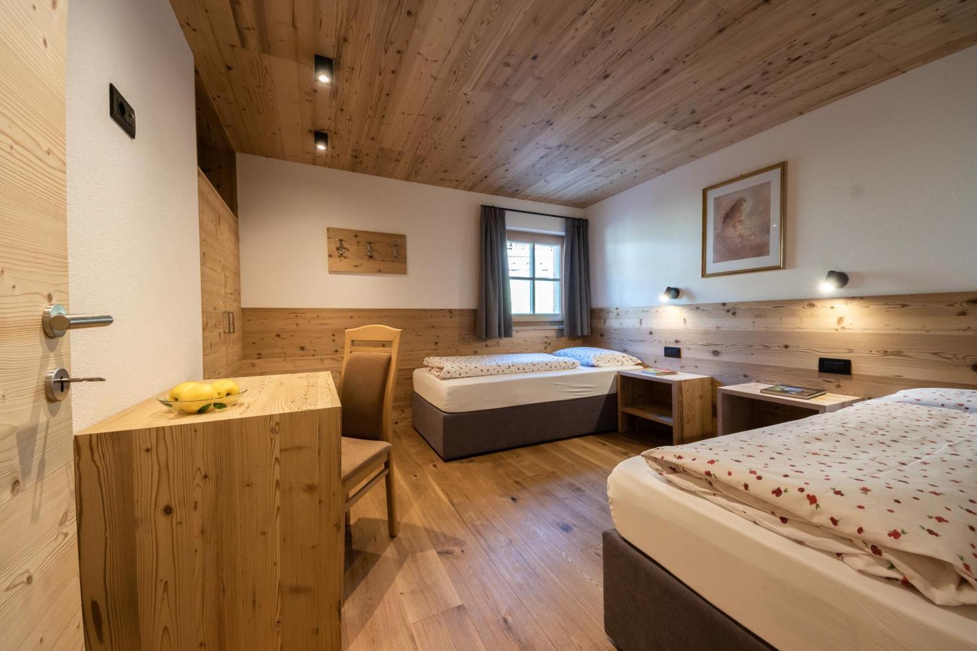 Agriturismo Luech De Vanc سان مارتينو-إن-باديا المظهر الخارجي الصورة